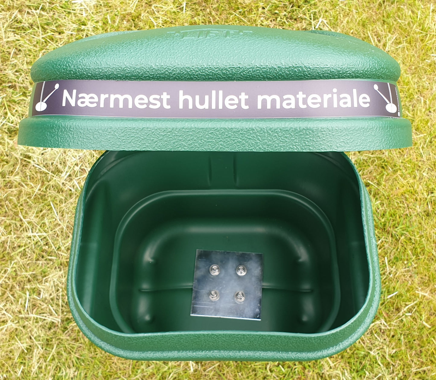 Nærmest hullet kasse