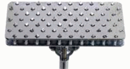 Spot overseeder til forberedelse af jorden til eftersåning